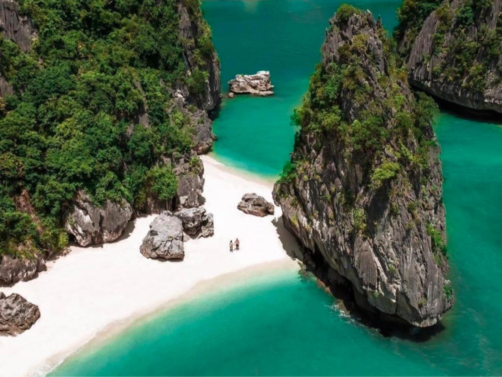 Lotus Boutique Cruise Hotel Ha Long Buitenkant foto