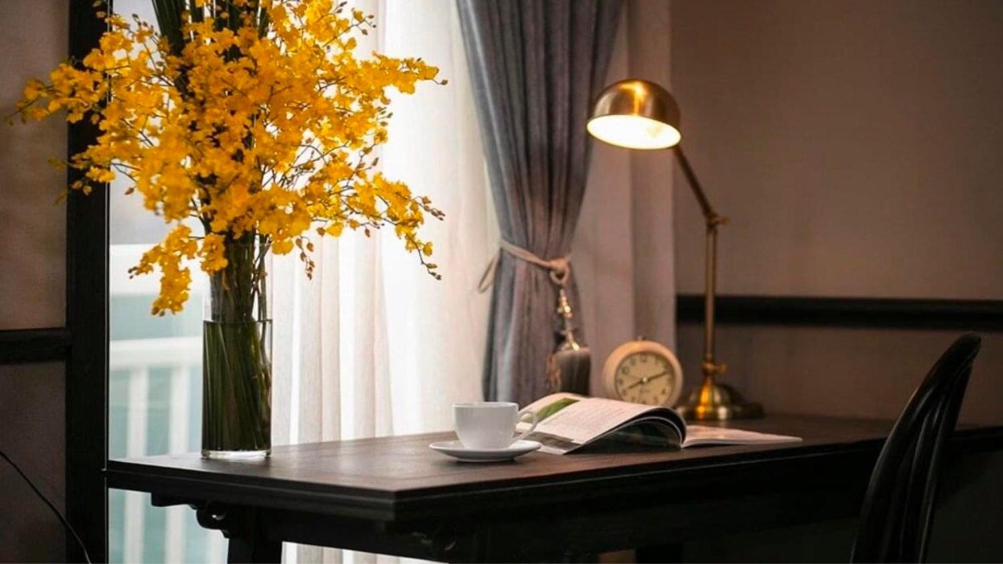 Lotus Boutique Cruise Hotel Ha Long Buitenkant foto